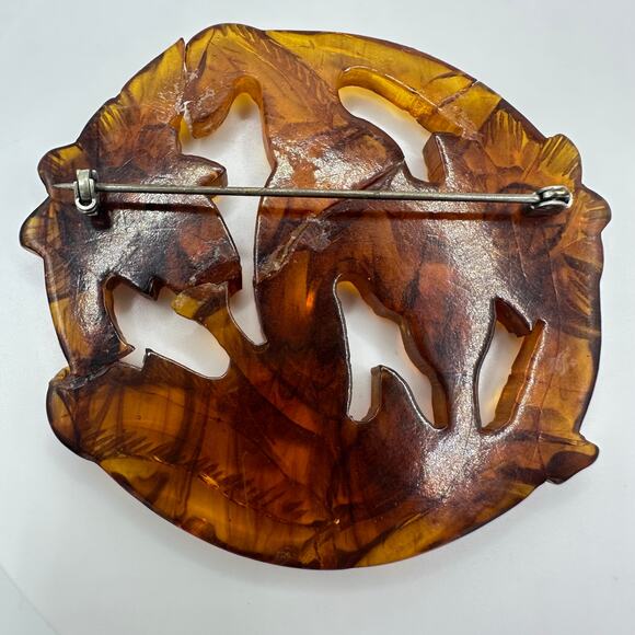 REPAIR antique vintage retro carved apple juice Bakelite large floral brooch - Picture 4 of 8